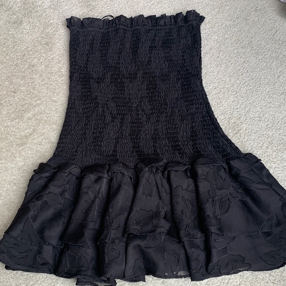 DO+BE Dresses & Skirts - Do + Be Strapless Dress with ruffle bottom NWT M